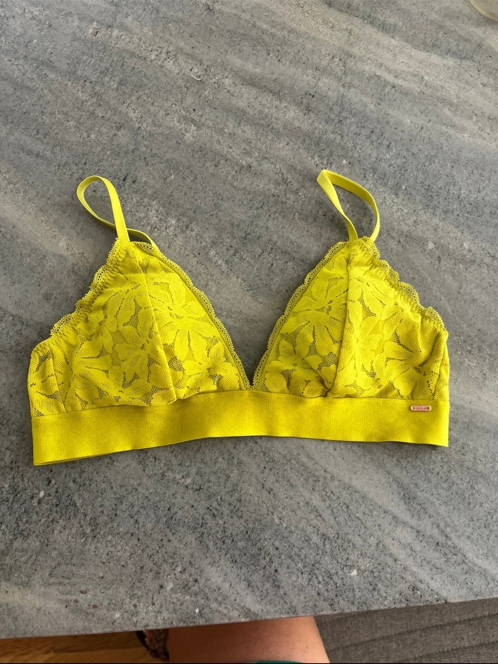 Victoria secrets triangle bralette large